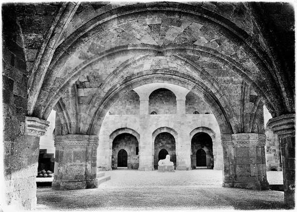 Hospital of the Knights of Saint John, Rhodes: view from the gateway towards the courtyard. Photograph, 1931.