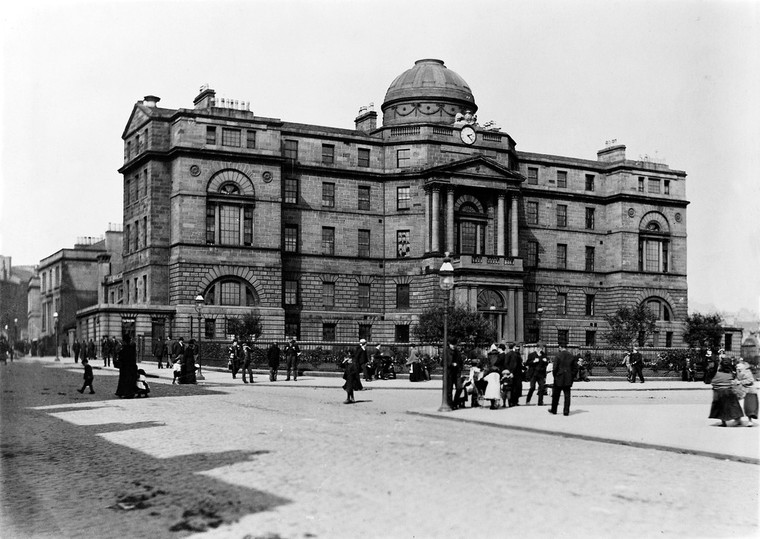 Glasgow Royal Infirmary, 3/4 front. Collection