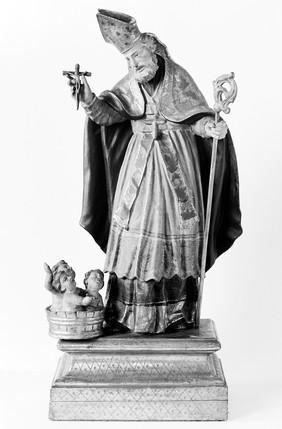 M0007706: Carved wooden figure of St. Nicholas of Bari