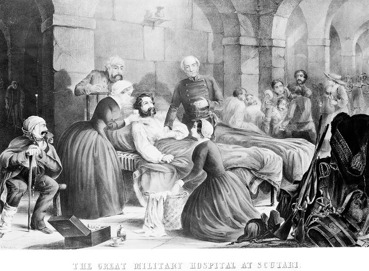 Crimean War: Florence Nightingale and her staff nursing a patient in ...