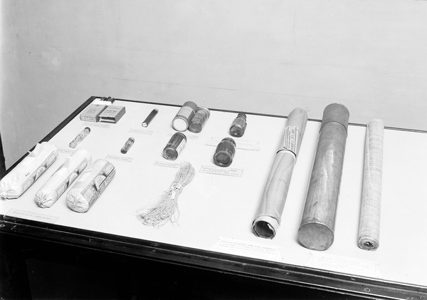 Lister relics including catgut, lac plaster etc.