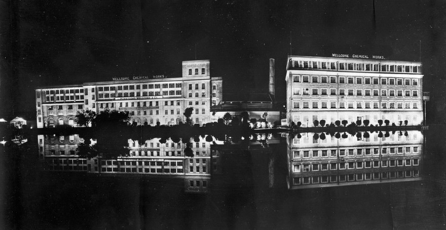 Burroughs Wellcome & Co factory, Dartford. Floodlit. Front view (1931).