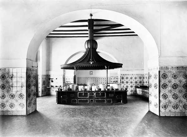 View of a Kitchen in a Valencian Hospital