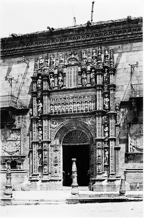 Hospital Real, Santiago de Compostela: main doorway. Photograph, ca.1900.