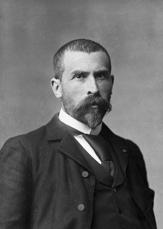 M0010975: Portrait of Waldemar Haffkine (1860-1930) / M0010976: Portrait of Pierre Paul Emile Roux (1853-1933)