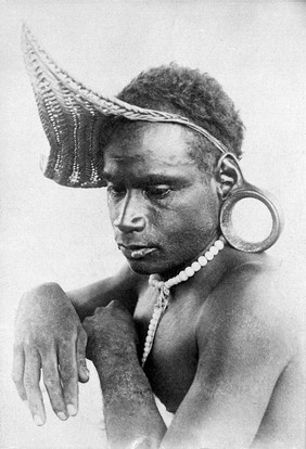 Extended ear lobe, Rubriand, Solomon Islands.