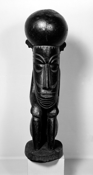 view Ancestoral effigy; Solomon Islands