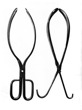 Obstetrical forceps associated with the Chamberlens. found at Woodham Mortimer Hall, Essex. From facsimilies in the W.H.M.M. Originals in the Royal College of Obstetricians and Gynaecologists.