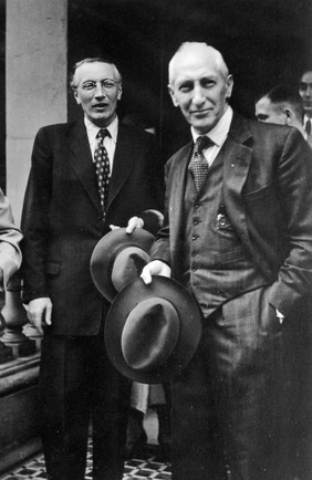 Johannes Steudel (left) and E. Ashworth Underwood (right). Photograph, 1952.