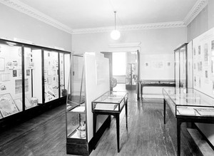 view Exhibition: Medicine under three Queens; Elizabeth, Anne and Victoria.