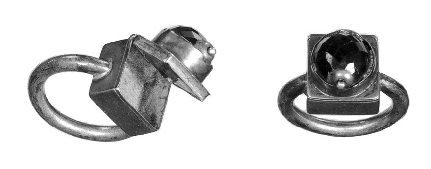 Ring; Persian or Arabic.