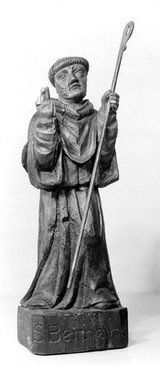 M0014084: Statue of Saint James the Apostle / M0014085: Statue of Saint Yves / M0014086: Saint Bernard, Abbot of Sauve