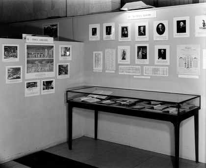 M0014618: Wellcome Historical Medical Museum exhibition: "The Story of Pharmacy": Chemical laboratories and the chemical revolution, 1955