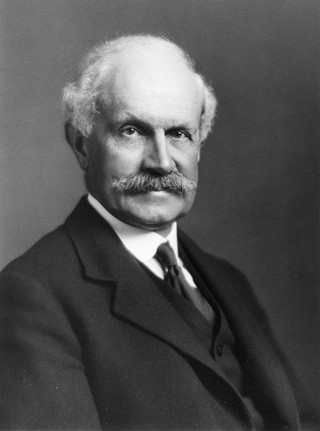 M0014823: Portrait of Sir John Graham Kerr (1869-1957) / M0014824: Portrait of Frederick Orpen Bower (1855-1948)