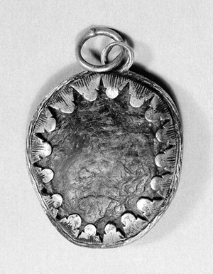 view 'Aetites', substance mounted in silver as a pendant.