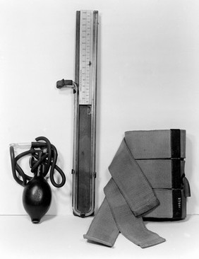 Early sphygmomanometer with arm-band by Hawksley.