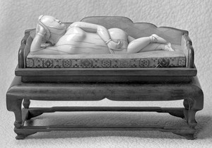 view Chinese anatomical female nude figure reclining on a couch. For lady patients to point out where the ailment is to the doctors.