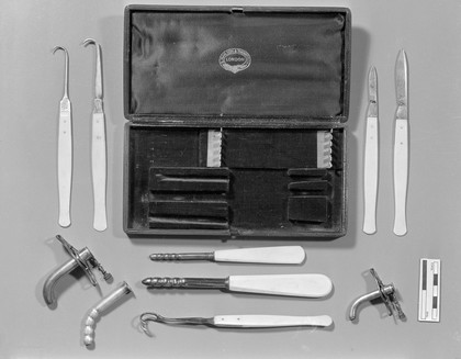 Tracheotomy set by S. Maw and Thompson.