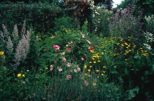view Herbalist' Garden.