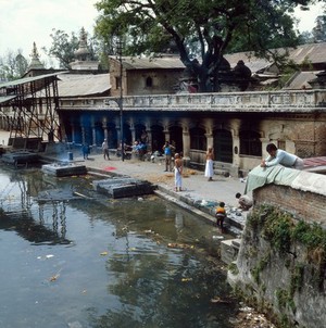 view Nepal; Kathmandu Valley, Pashupatinath, 1986