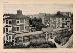 view Hôpital de l'Institut Pasteur, Paris. Process print, 1913.