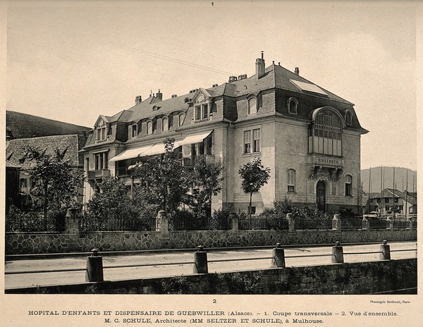 Hôpital d'enfants et dispensaire de Guebwiller, Alsace: cross-section and front entrance. Process print, 1913.