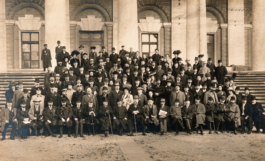 Fifth International Congress of Gynaecology and Obstetrics, St Petersburg, 1910. Photograph.