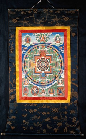 view Mandala with the eight-handed Uṣṇīṣavijayā as a Buddhist deity of long life. Distemper painting by a Tibetan painter.