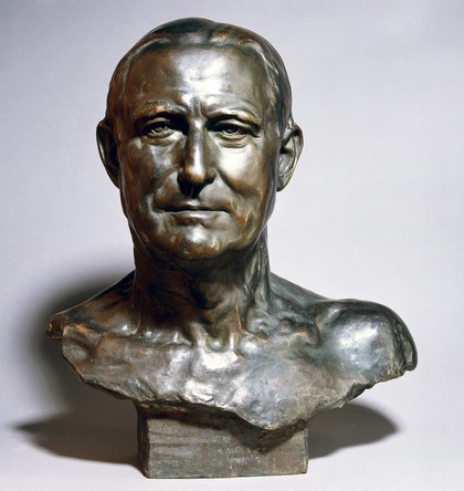 Henry S. Wellcome. Bronze bust by G.F. Edgardo Simone, 1930.