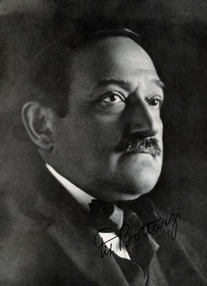 view Filippo Bottazzi. Photograph.