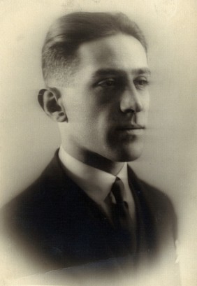 Mario Camurati. Photograph, 1931.