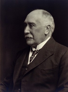 Edgar March Crookshank. Photograph by Elliott & Fry.