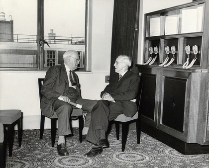 Sir Henry Hallett Dale and an unidentified man. Photograph.