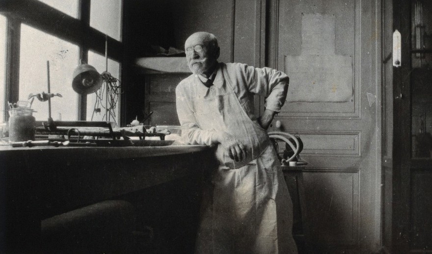 Marcel Eugène Émile Gley. Photograph by Dryerre (?), 1925.