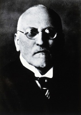 Friedrich Kruchenberg. Photograph.