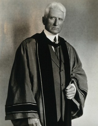 Franklin Henry Martin. Photograph by Underwood & Underwood.