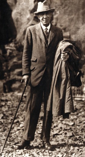 Sir Edward Albert Sharpey-Schafer. Photograph by T. Lewis [Sir Thomas Lewis?].