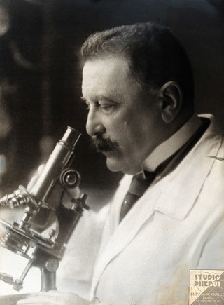 Georges Fernand Isidore Widal. Photograph by Studio Phebus.