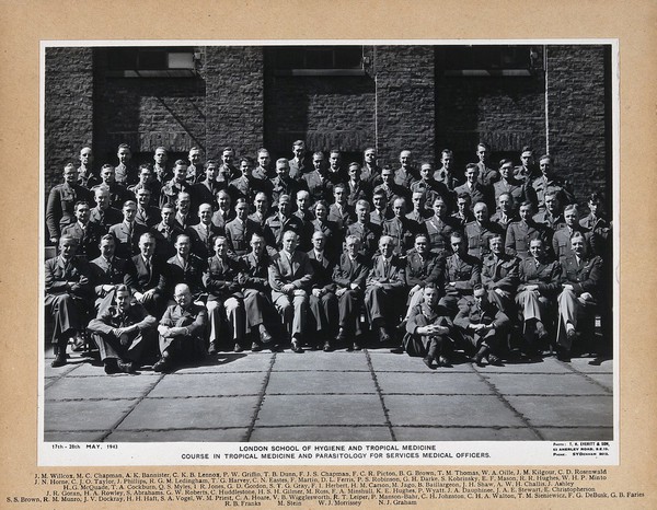 London School of Hygiene and Tropical Medicine: British Services medical officers taking the course in tropical medicine and parasitology. Photograph by T.H. Everitt & Son, 1943.