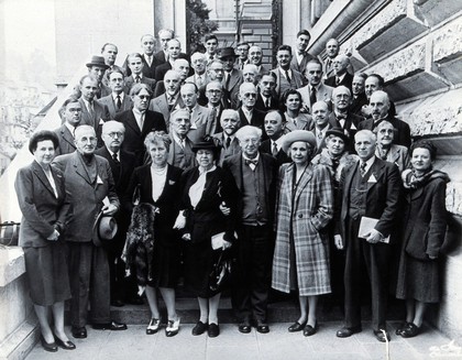 International Congress on the History of Sciences, Lausanne, 1947: delegates: group portrait. Photograph, 1947.