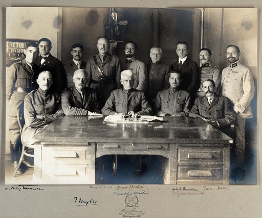 World War One surgeons (including George Grey Turner, far left): an international gathering in Washington D.C.: group portrait. Photograph by Harris & Ewing, 1918.