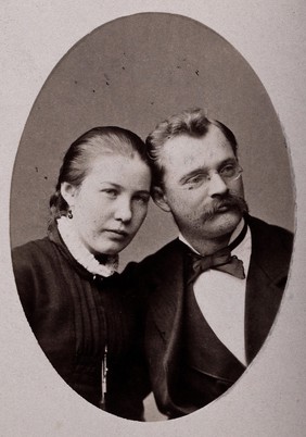 An unidentified couple, acquaintances of F.B. Power. Photograph by P. Rosenow.