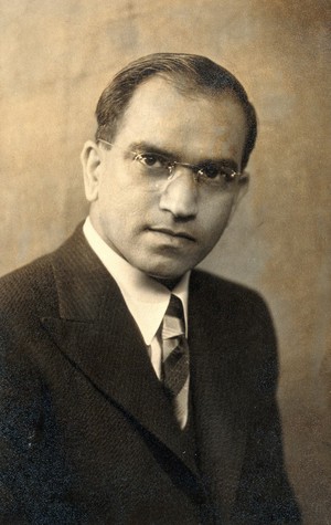 view M.O. Tirunarayana Iyengar. Photograph.