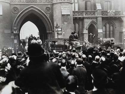 The funeral procession of Joseph Lister leaving Westminster Abbey. Photograph by Topical Press agency.