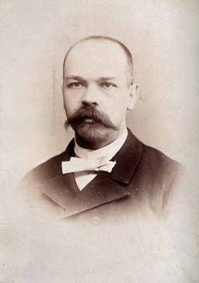 Miguel Pordero. Photograph by Cruces y Cia.