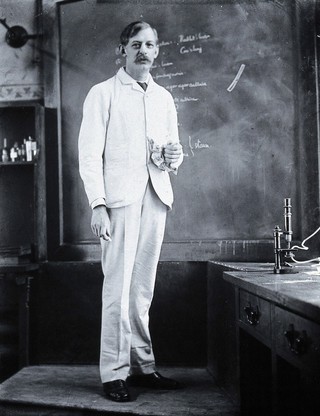 Alfredo Antunes Kanthack. Photograph, c.1898.