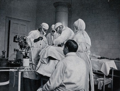 Paul Zweifel performing a gynaecological operation. Process print, 1922.