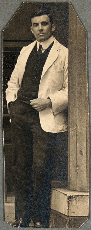 view Charing Cross Hospital: full-length portrait of Basil Hood. Photograph, 1906.