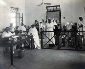 view Lady Hardinge Medical College and Hospital, Delhi: patients in the out-patients' department. Photograph, 1921.