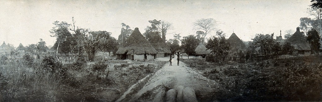 Path leading into Yonnibana. Photograph, c. 1911.